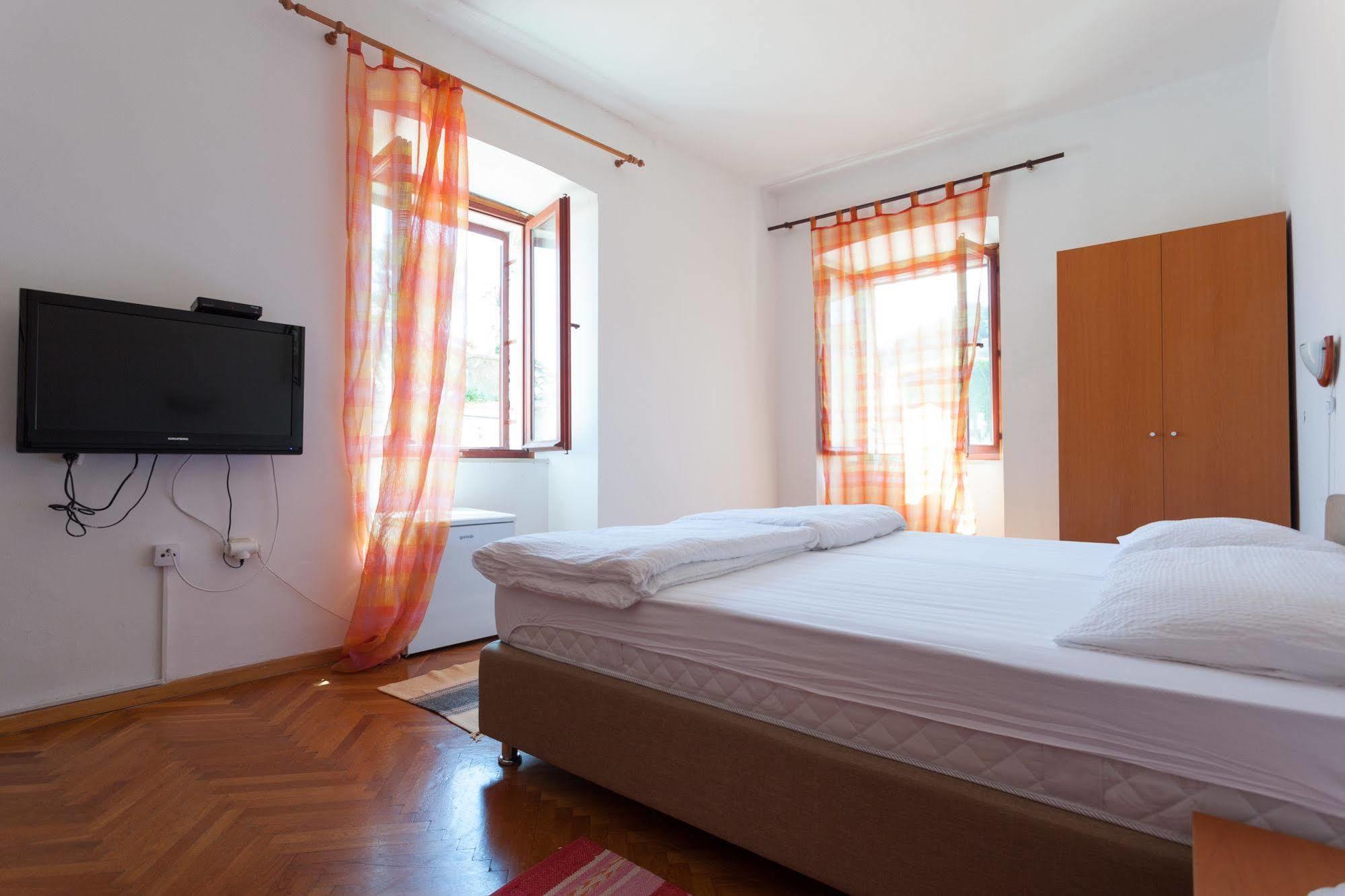 X-Rooms Дубровник Екстериор снимка